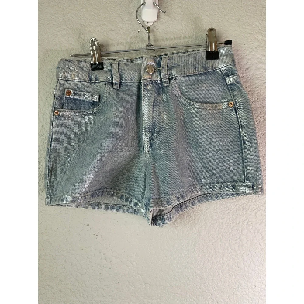 Zara Denim Shorts Silver Metallic Wash High Waisted Girls Size 10‎